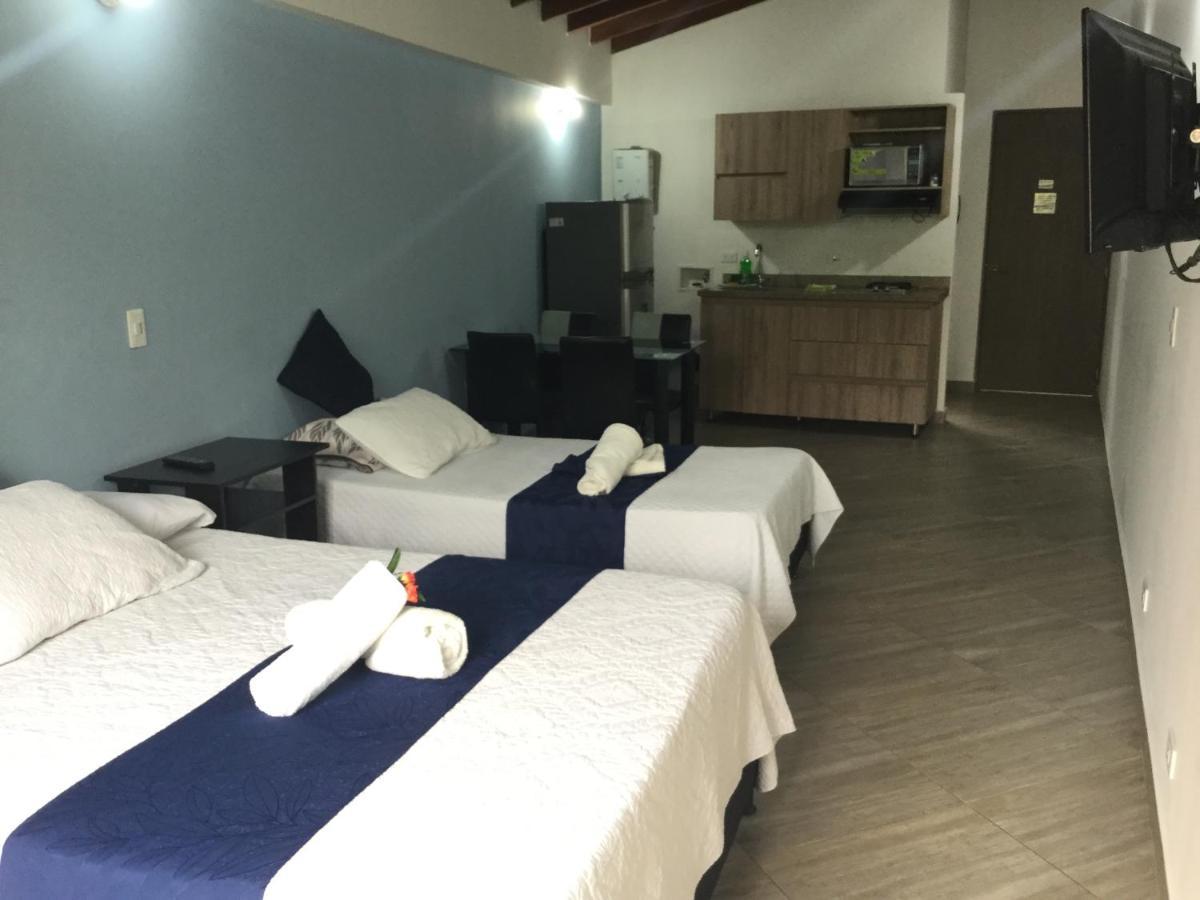 Apartahotel Avanti メデジン エクステリア 写真