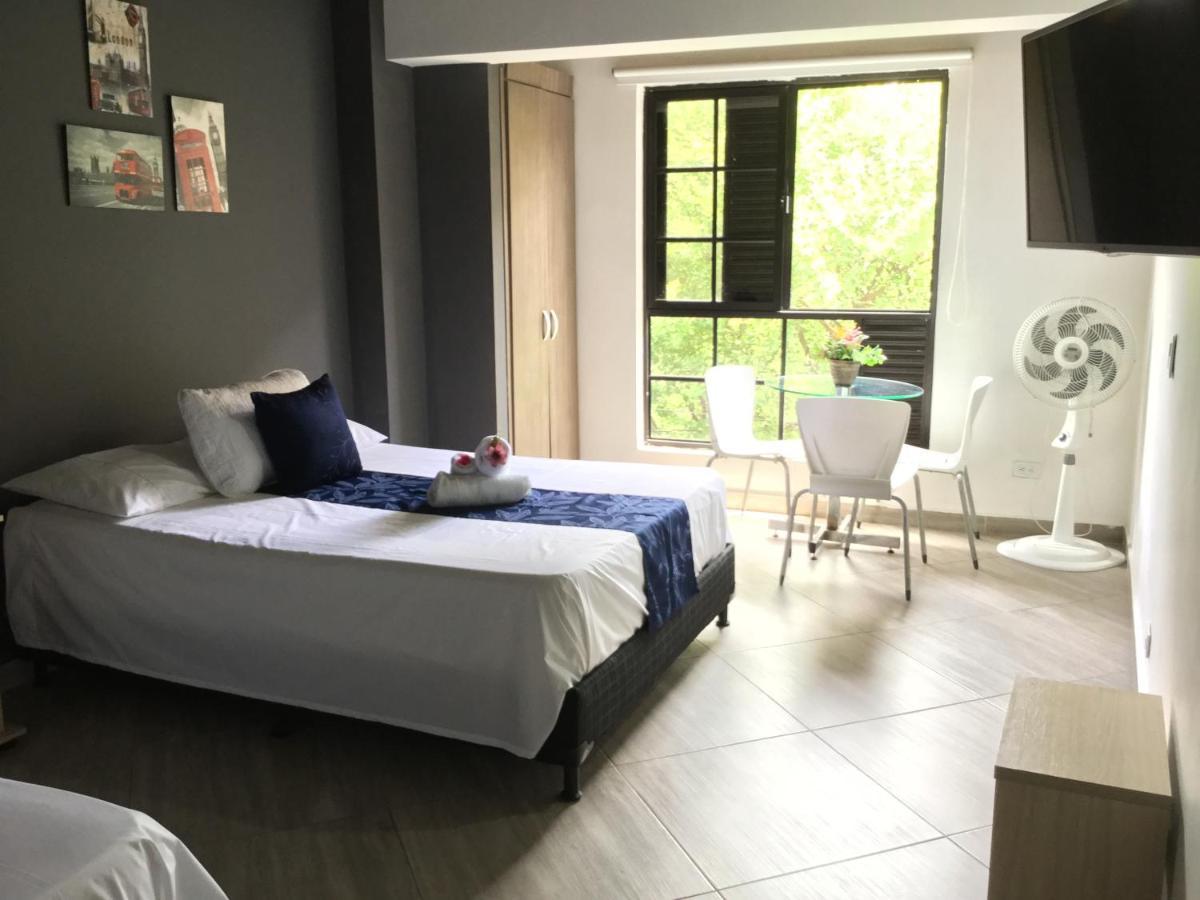 Apartahotel Avanti メデジン エクステリア 写真